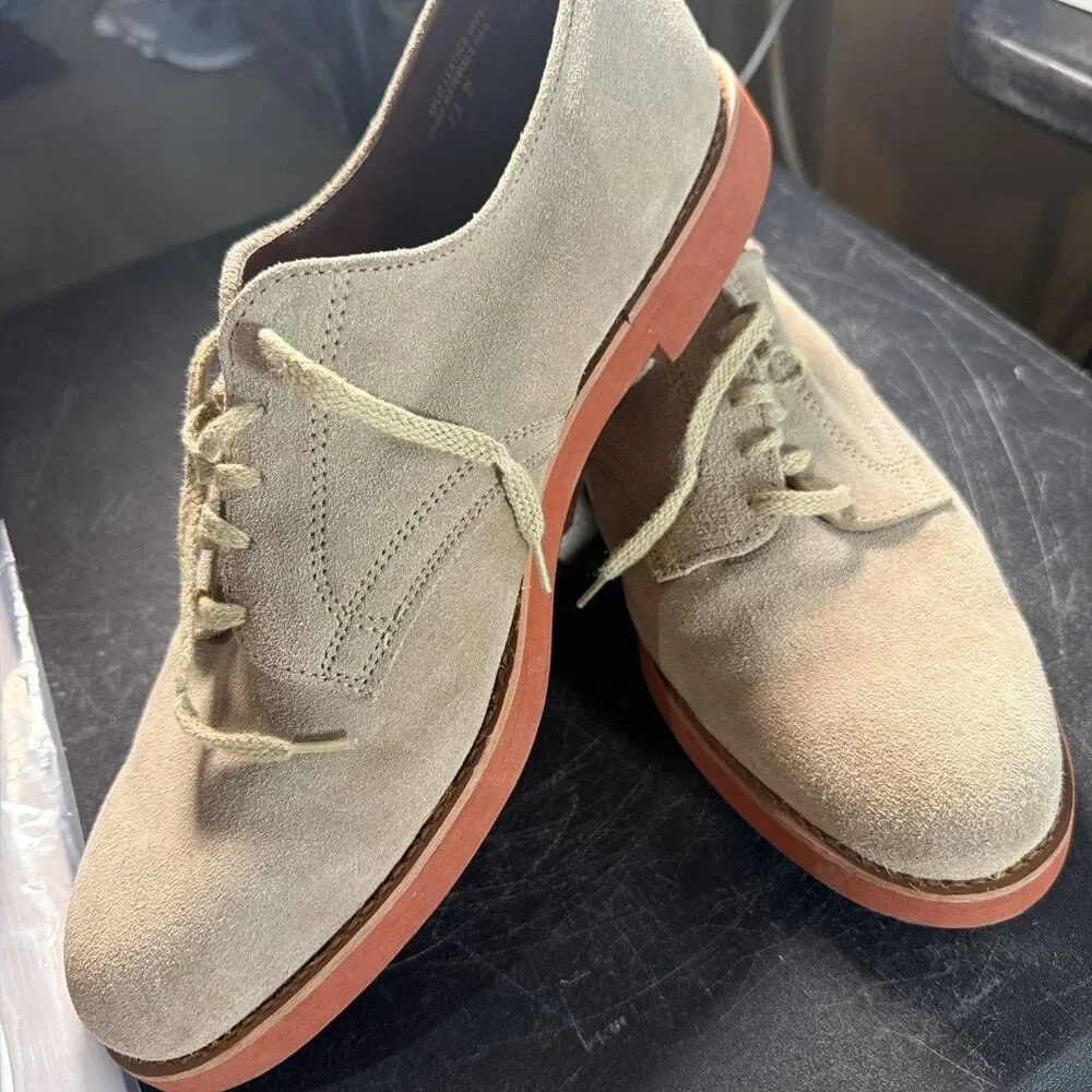 Jarman Size 13 D sand sueded leather